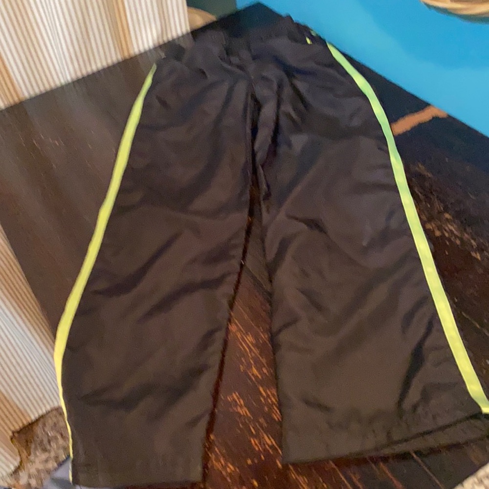 Girls sweats SZ medium